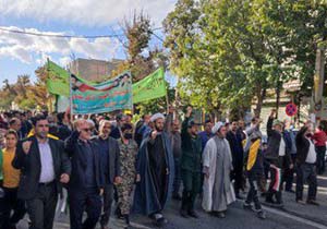 حضور پر شکوه مردم مرند در راهپیمایی 13 ابان