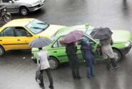 نبود تاکسی در روزهای بارانی مرند