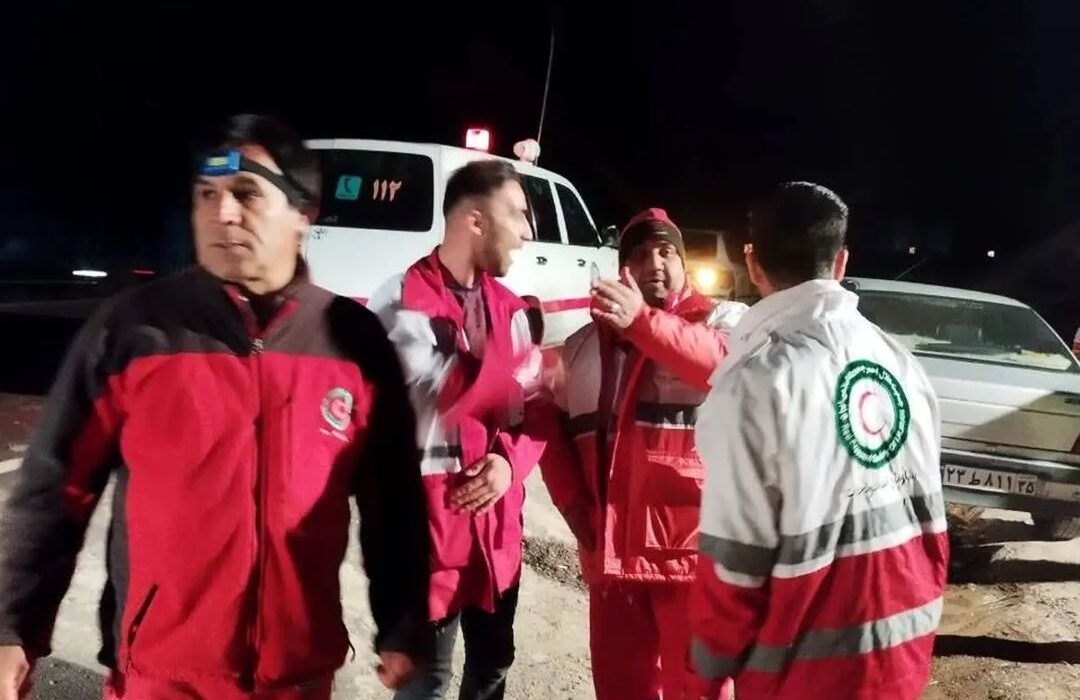 نجات چهار موتور سوار گمشده در ارتفاعات شور درق مرند