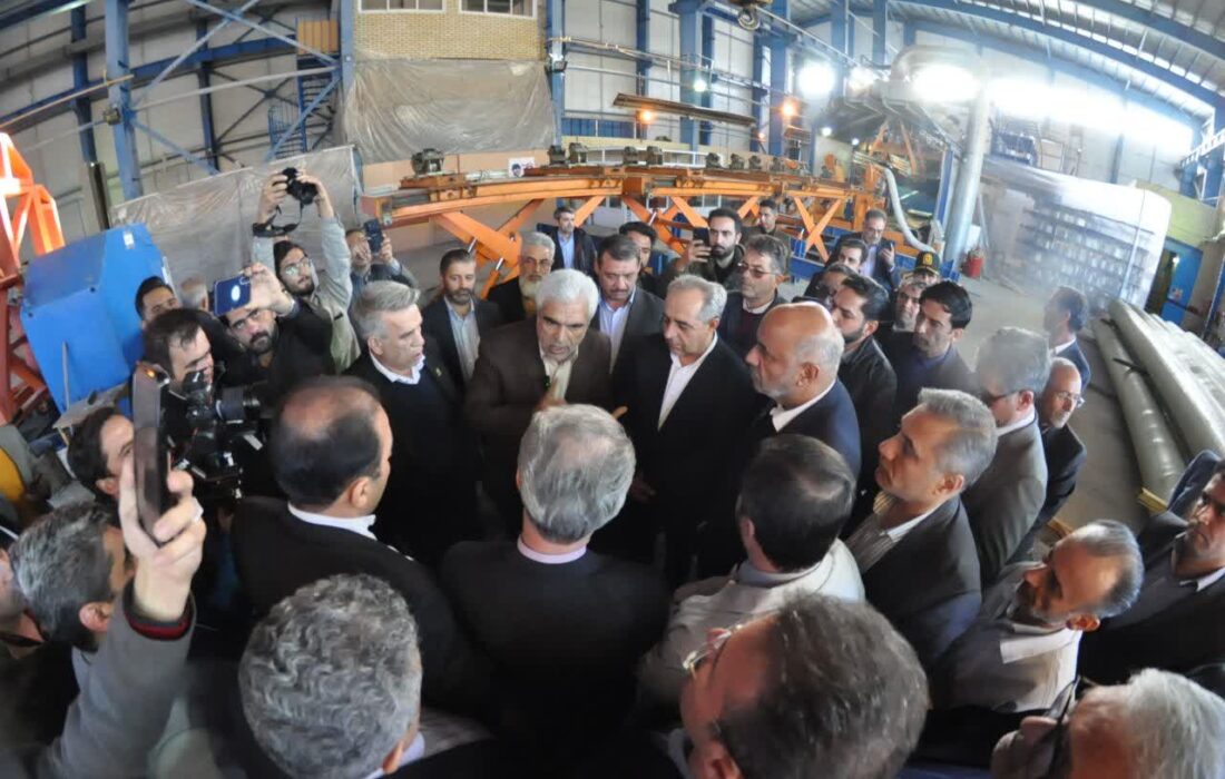 کارخانه عالم آرا مرند شبیه باغ است