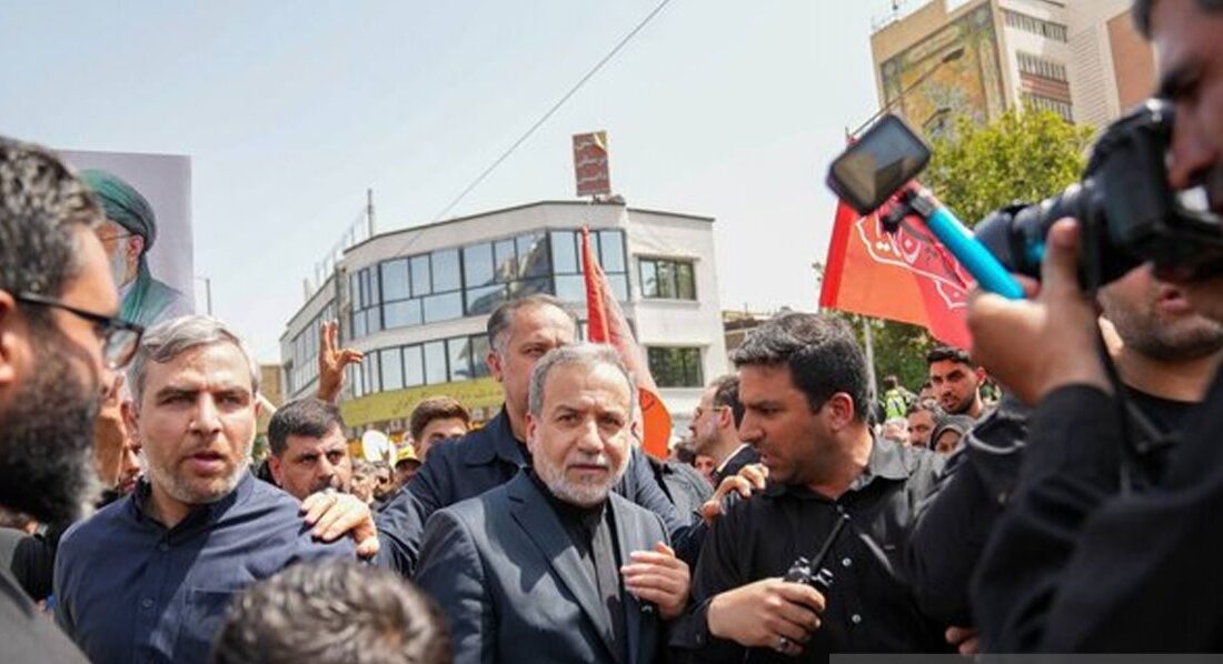 ایران با واژه تسلیم بیگانه است