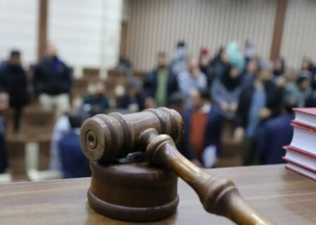 مصادره اموال ایرانیان خارج نشین که با دشمن همکاری کنند
