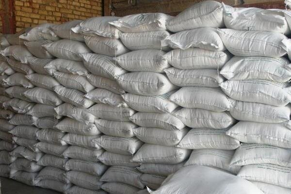 کشف ۱۵۰۰ نهاده دامی احتکار شده در عجب شیر