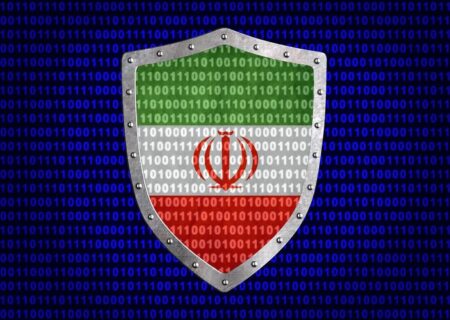 نرم افزارهایی که از منابع نامعتبر نصب کرده‌ اید حذف کنید