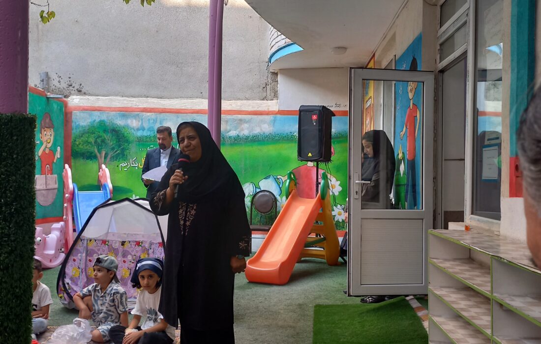 تجلیل از خبرنگاران در پيش دبستانی امید برتر مرند